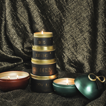 Afbeelding in Gallery-weergave laden, Soja kaars - Kerstbal groen