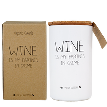 Afbeelding in Gallery-weergave laden, Soja kaars - Wine is my partner in crime - Lounge&Lifestyle