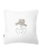 Afbeelding in Gallery-weergave laden, Buitenkussen - Lijntekening vrouw met hoed
