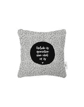 Afbeelding in Gallery-weergave laden, Buitenkussen - Wit met tekst 'Geluk is genieten van wat er is' - Lounge&Lifestyle