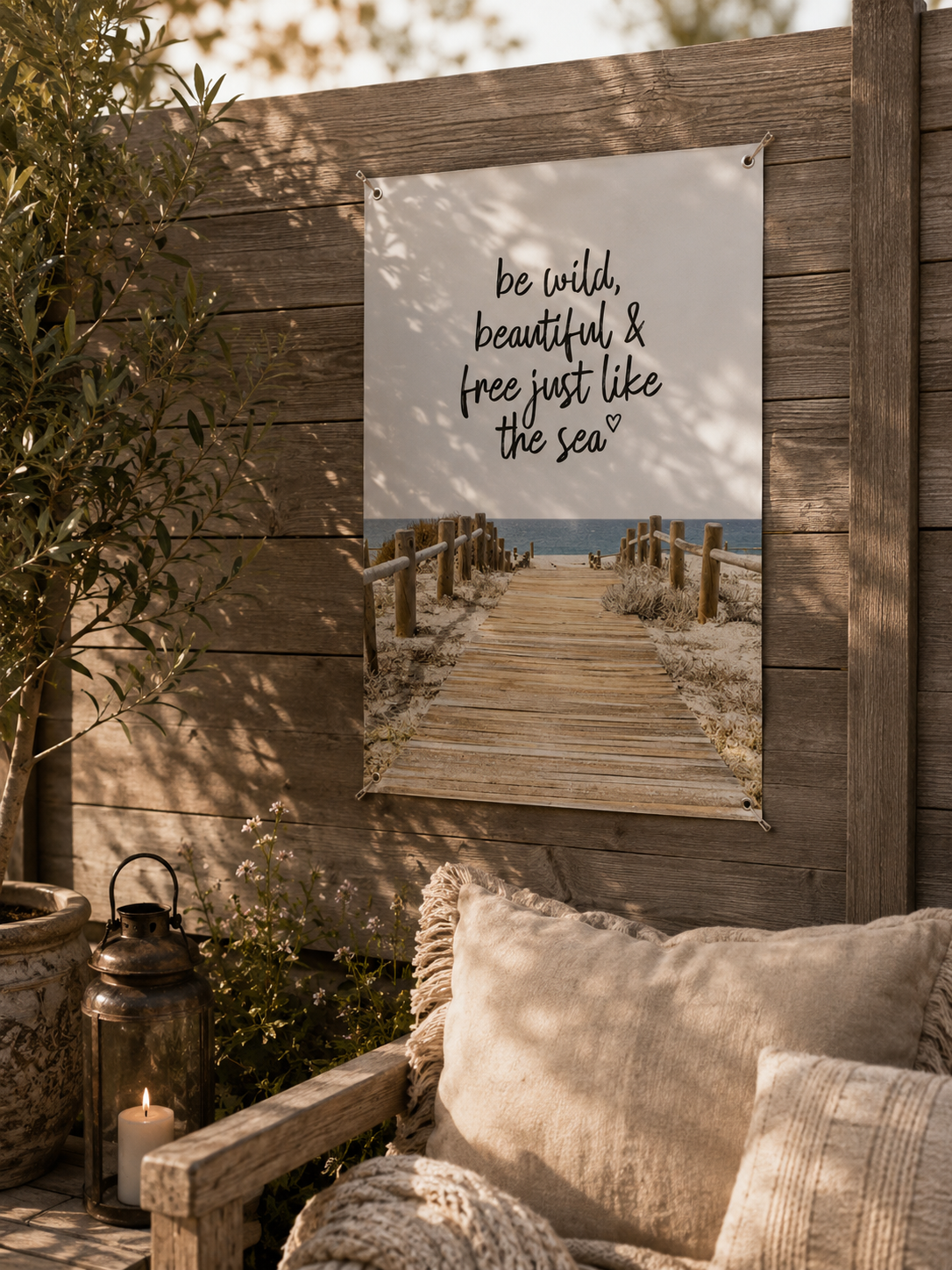 Tuinposter Be Wild, Beautiful & Free Just Like The Sea | Buitenposter 50x70 cm