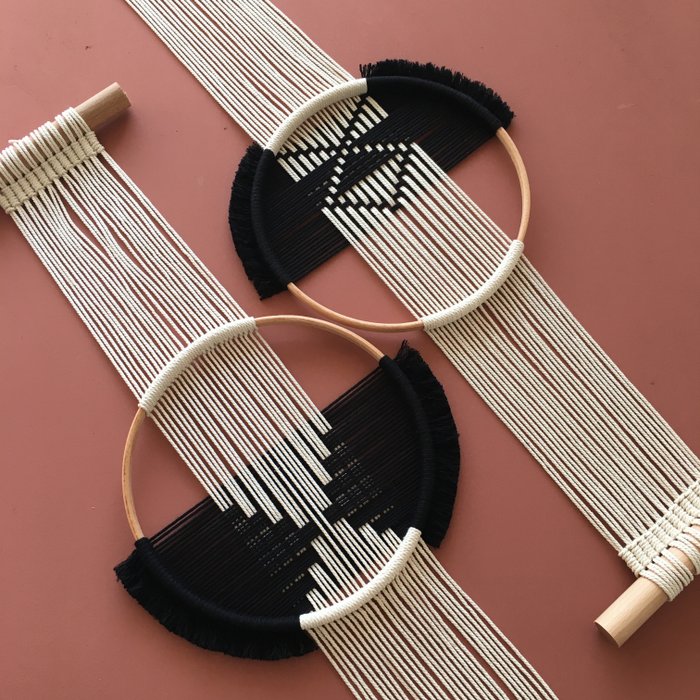 Geometrische wandhanger - Gebroken wit/ zwart 2 - Lounge&Lifestyle