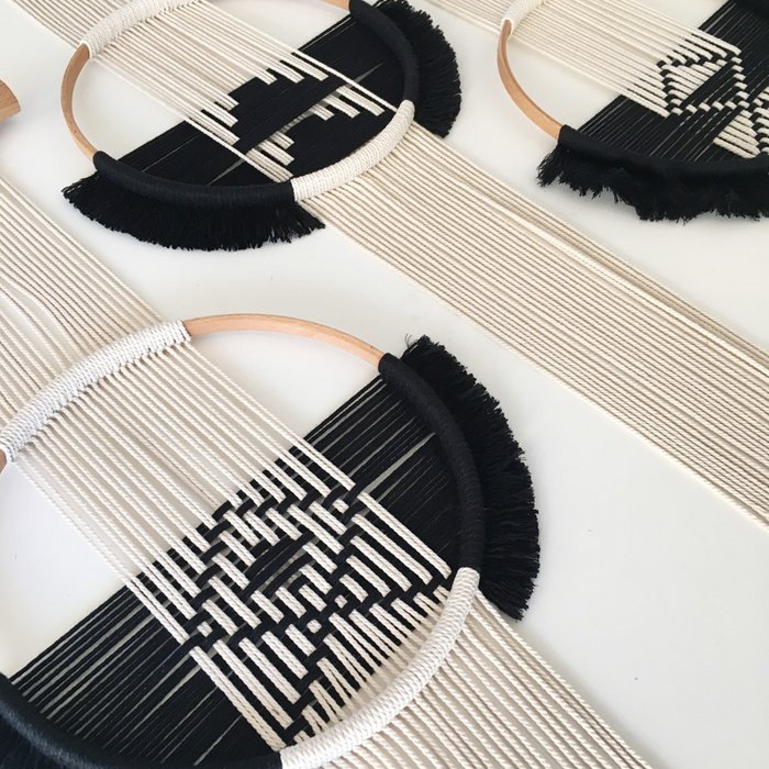 Geometrische wandhanger - Gebroken wit/ zwart - Lounge&Lifestyle