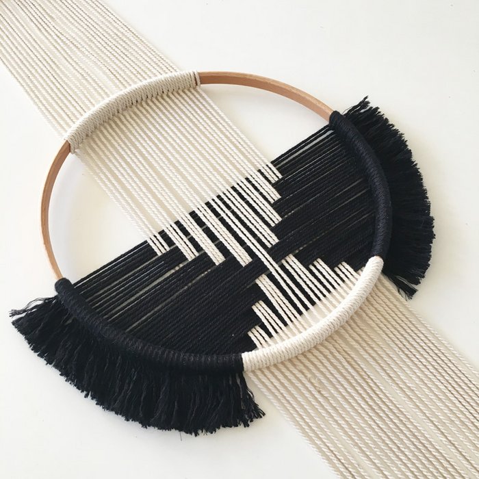Geometrische wandhanger - Gebroken wit/ zwart 2 - Lounge&Lifestyle