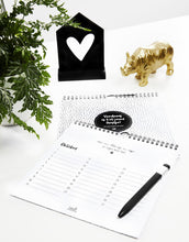 Afbeelding in Gallery-weergave laden, Verjaardagskalender zwart/wit met teksten - Lounge&amp;Lifestyle
